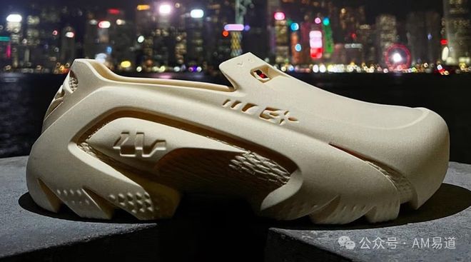 3D打印运动鞋奢侈品牌打造3D打印潮派AG旗舰厅最新版快讯：Gucci限量版